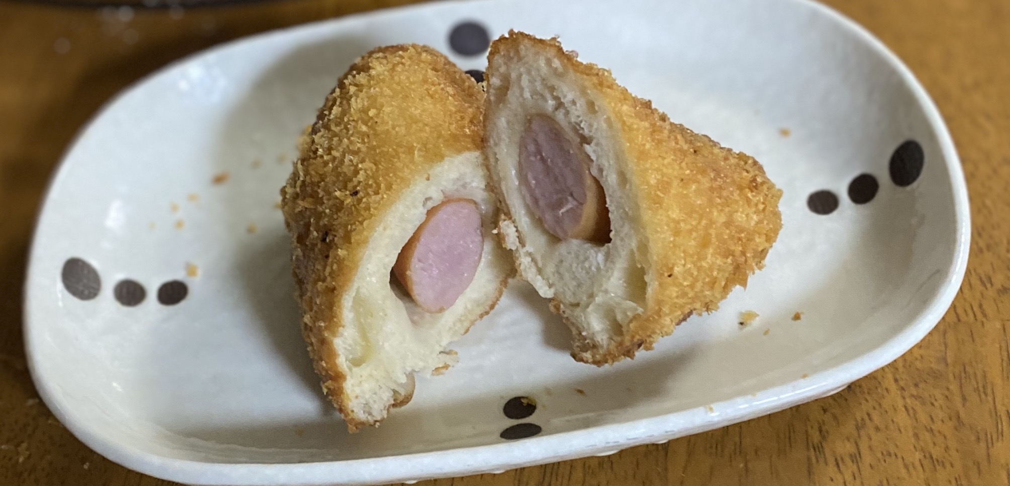 シャウエッセン揚げパン